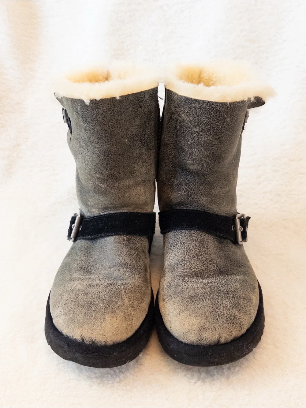 UGG Grey/Black Buckle Boots – Size 8, Gently Used 🐾